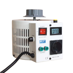 
       Autotransformator reg.  M10-522LCD-20 260V/8A 2kVA jednofazowy MCP
     