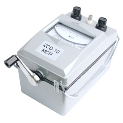 ZCD-10/11D-10/W Induktorowy miernik rezyst. izolacji 2500V 0~2500MOhm + walizka