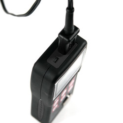 MT180 Miernik grubości materiałów 0,65~600mm(P-E) 3-30mm(E-E) 0,1/0,01mm USB