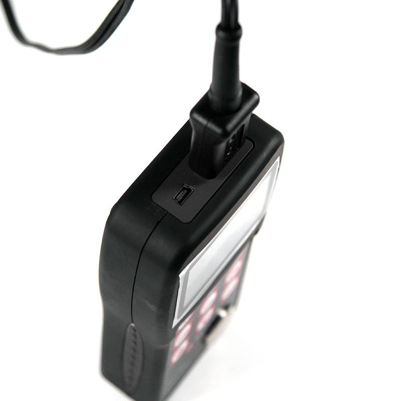 MT180 Miernik grubości materiałów 0,65~600mm(P-E) 3-30mm(E-E) 0,1/0,01mm USB